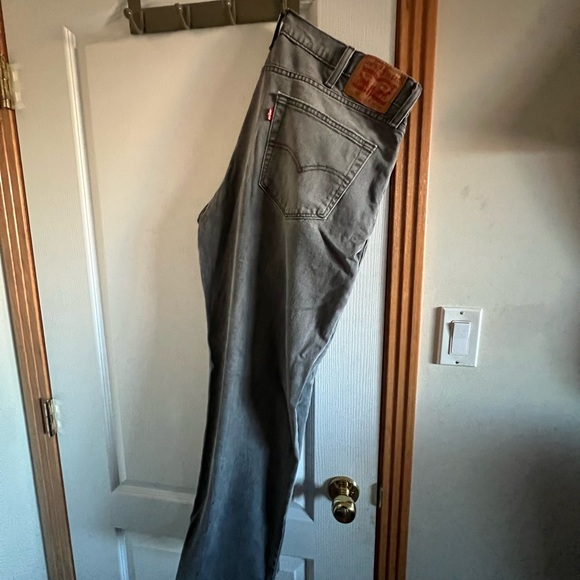 Grey Levi 511 - Picture 4 of 4